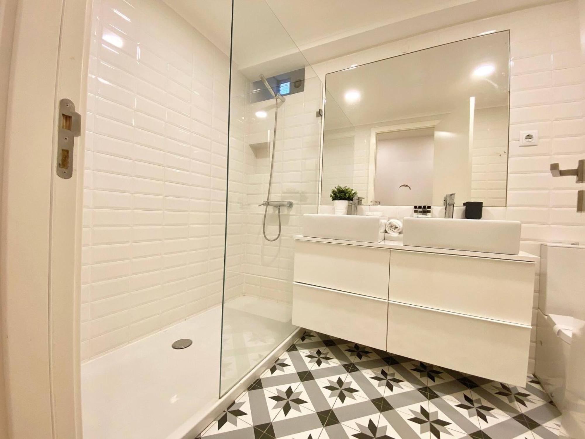 My Lx Flat Stylish Apartment In Santa Catarina Lisbon Exterior photo