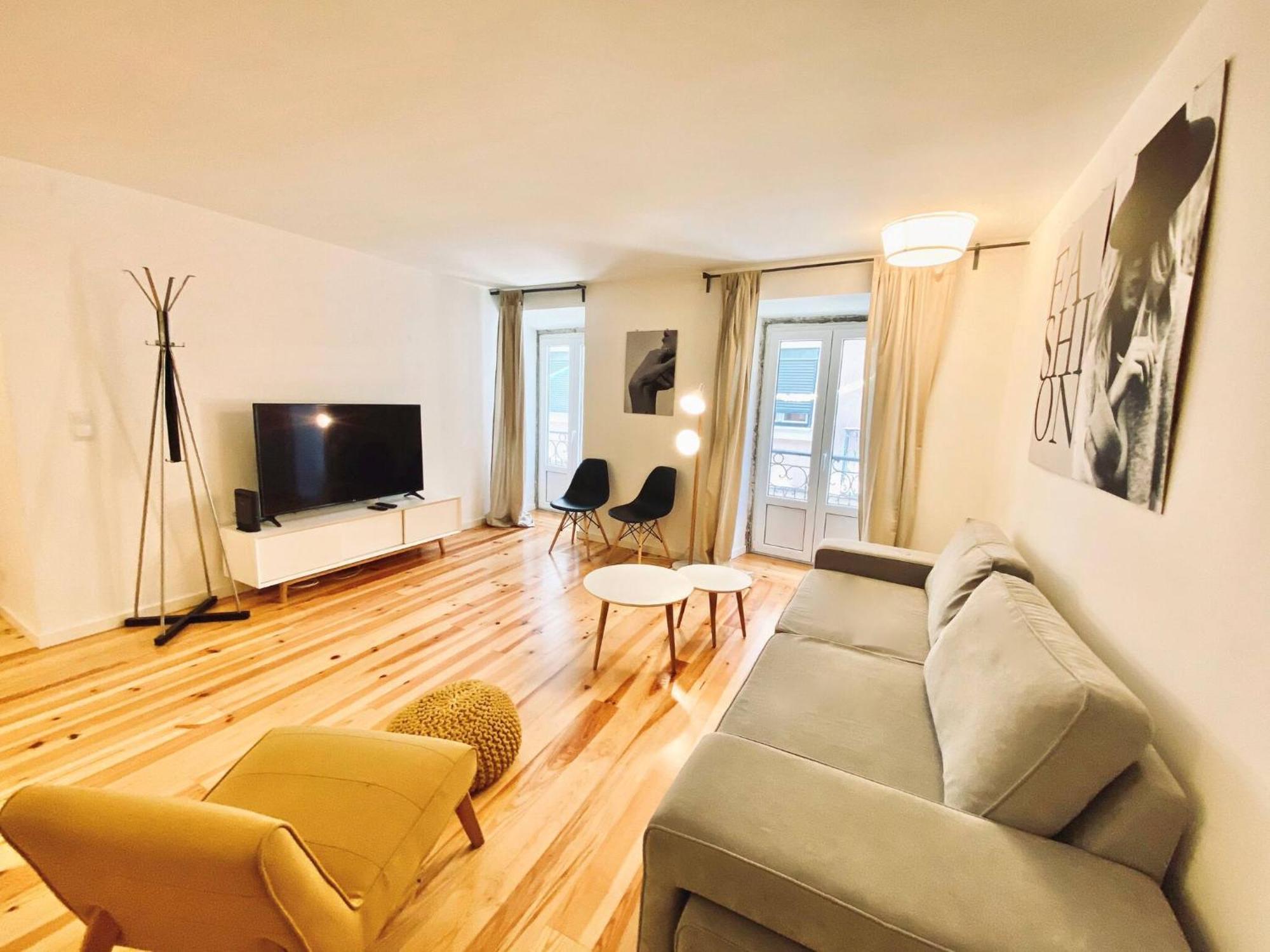 My Lx Flat Stylish Apartment In Santa Catarina Lisbon Exterior photo